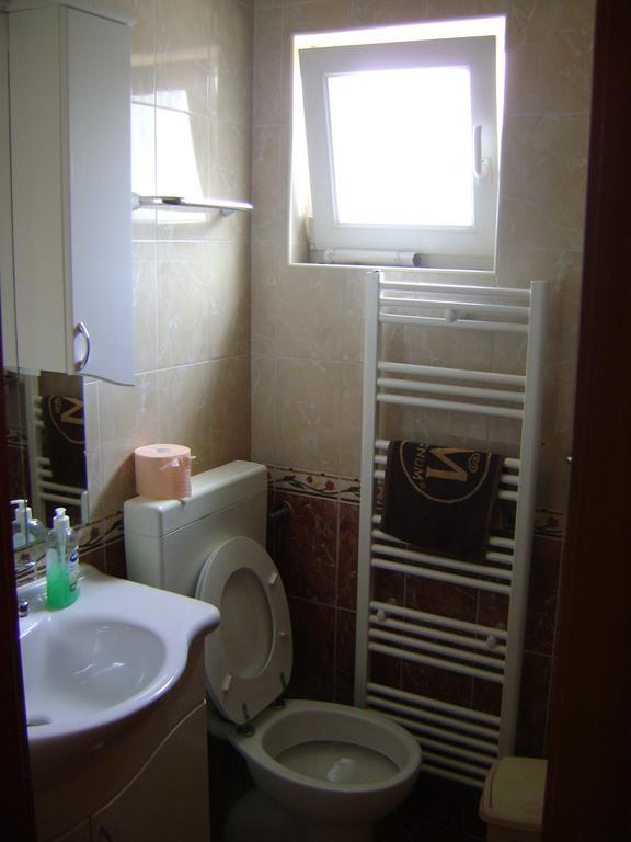 Apartments Krajacic Malinska Bilik gambar